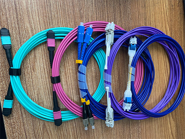 ¿Por qué el 73% de las fallas del centro de datos se deben a una selección incorrecta de cables de conexión?(pic1)