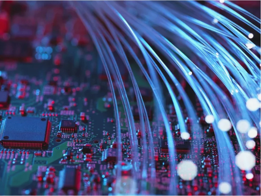 What Is A Primary Function of Fiber Optic Cables?(pic1)